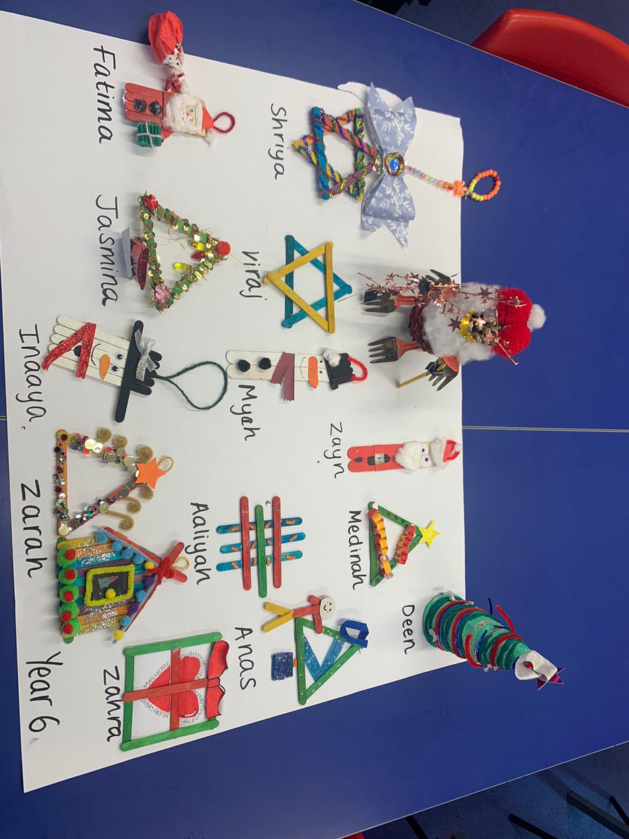 Amazing day - Christmas Cantata (am) - vids pending and I judged our Christmas decorations competition - funny story. Since starting, I have found a million pairs of scissors, lolly sticks and glue sticks 😳🤣. We gave packages out. Look at their creations 🤩 I ❤️ being a HT.