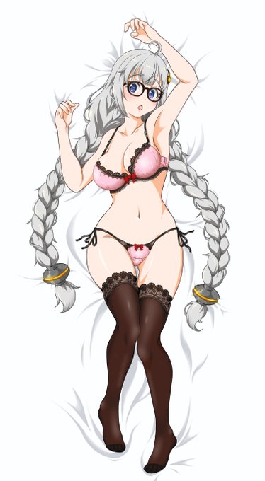 #これを見たやつは寝ている画像をあげろ #誰かしらの性癖に刺さってほしいあかりちゃん