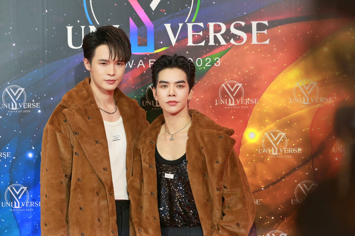 บิลลี่ ภัทรชนน , เบ้บ ธนทัต ร่วมเดินพรมแดงในงาน Y Universe Awards 2023

#bbil1ypn #babiibabe
#YuniverseAwards2023 
#TheSignลางสังหรณ์ 
#idolfactoryTH