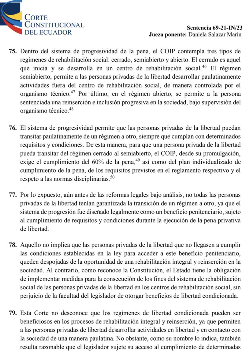 VeronicaLHM's tweet photo. 🔵Del sistema de progresividad de la pena 

#LaCortedice que dentro del sistema de progresividad de la pena, el COIP contempla tres tipos de regímenes de rehabilitación social: 

1️⃣Cerrado▶️ es aquel que inicia y se desarrolla en un centro de rehabilitación social. 

2️⃣Semiabierto▶️ permite a las personas privadas de libertad desarrollar paulatinamente actividades fuera del centro de rehabilitación social, de manera controlada por el organismo técnico. 

3️⃣Abierto▶️ se permite a la persona sentenciada una reinserción e inclusión progresiva en la sociedad, bajo supervisión del organismo técnico. 

Sentencia No. 69-21-IN/23.🦉

Jueza ponente: Dra. Daniela Salazar Marín. 

*Se sugiere leer la sentencia completa.