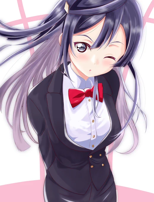 「いつもと違う感じの服を着てみましたよ!」 #lovelive #虹ヶ咲