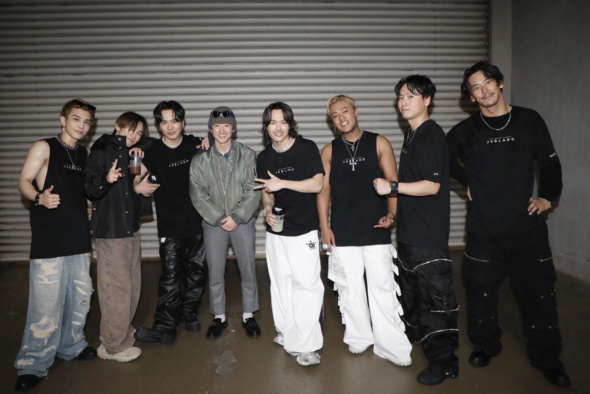 sanoreofficial's tweet photo. おれ多分ベストフレンズガールまだ踊れるわ https://t.co/9ZAw1tA7W2