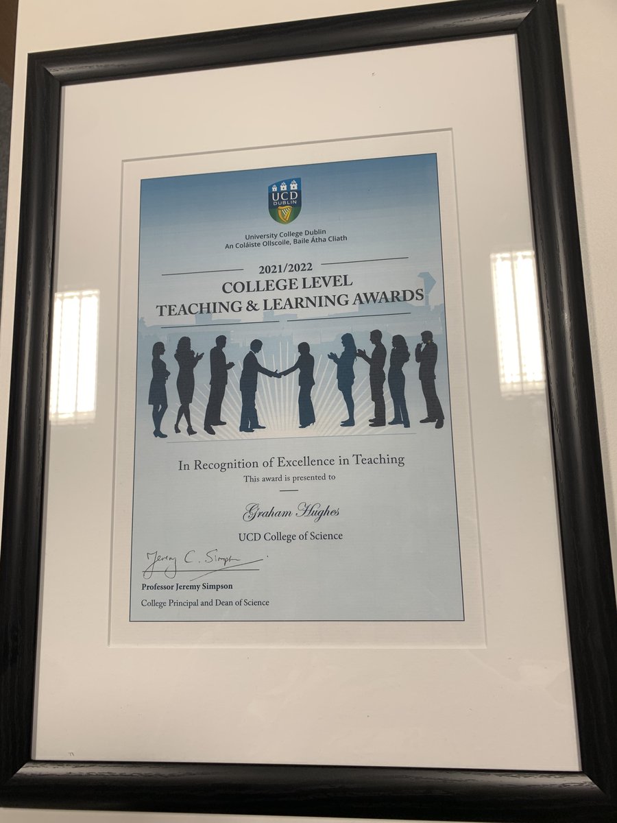 GMHughes (@grahammhughes) on Twitter photo Definitely too big for the fridge, will have to put it on the wall instead 😂 <a href="/UCDTL/">UCD Teaching & Learning</a> Definitely too big for the fridge, will have to put it on the wall instead 😂 <a href="/UCDTL/">UCD Teaching & Learning</a>