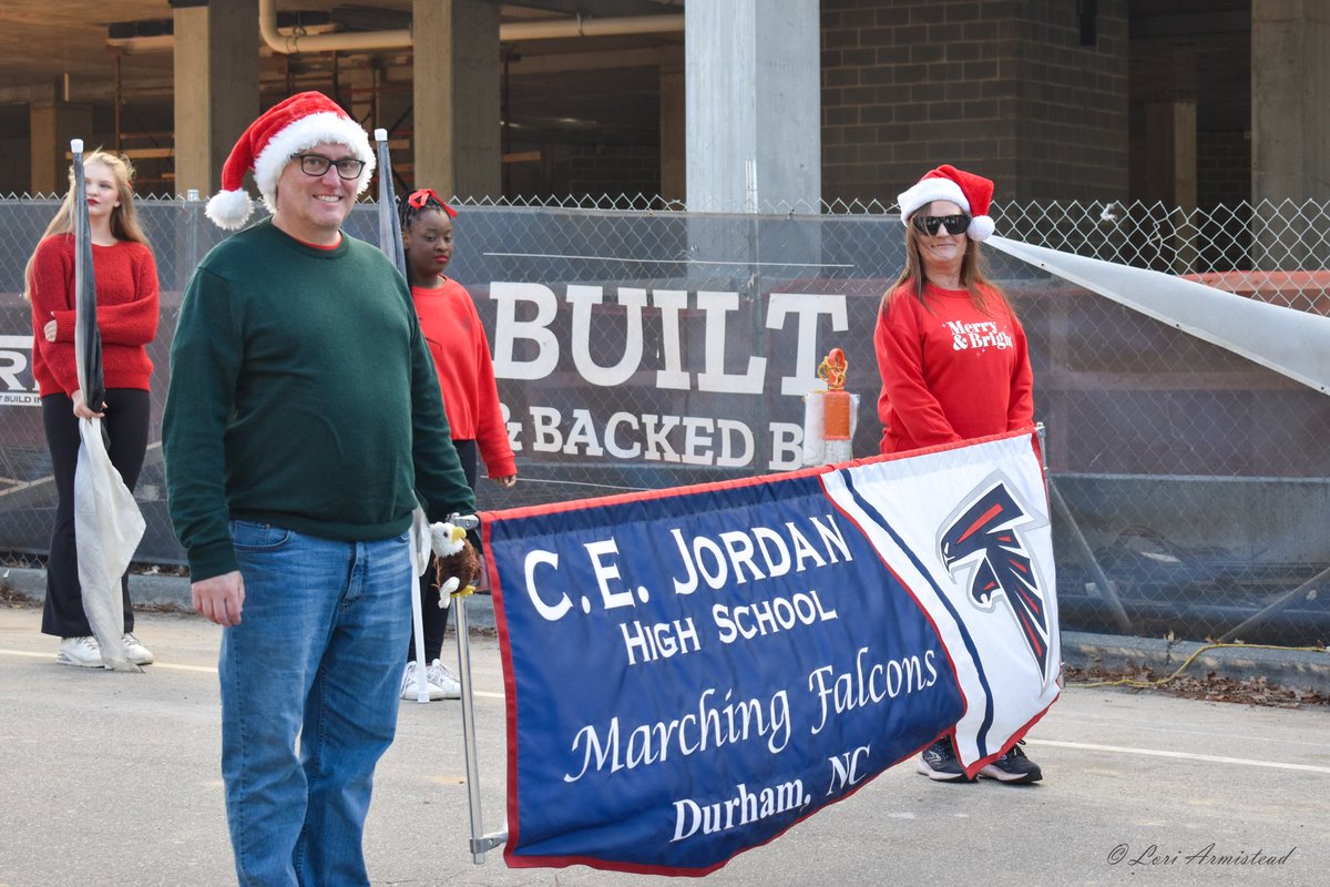 🎄🎁🎉 Jordan Regiment 📸 at the @durhamnc 2023 Holiday Parade