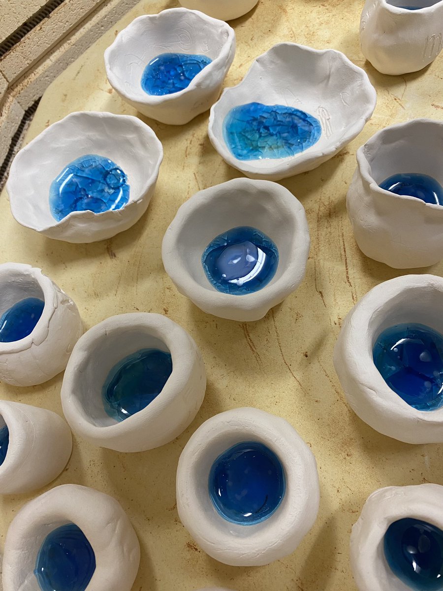 2nd and 3rd grade AC pinch pots with melted glass came out perfect!! Just in time to be placed under the tree! 🎄#CGEeagles