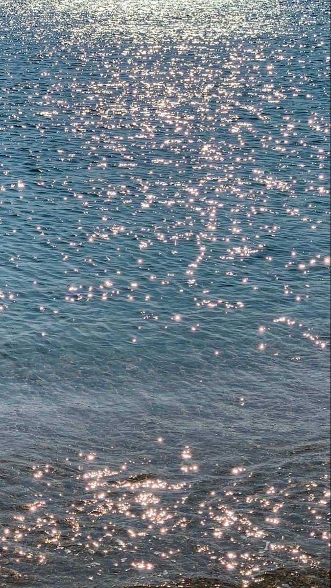 softdeIicacy's tweet image. blue crystal waters.