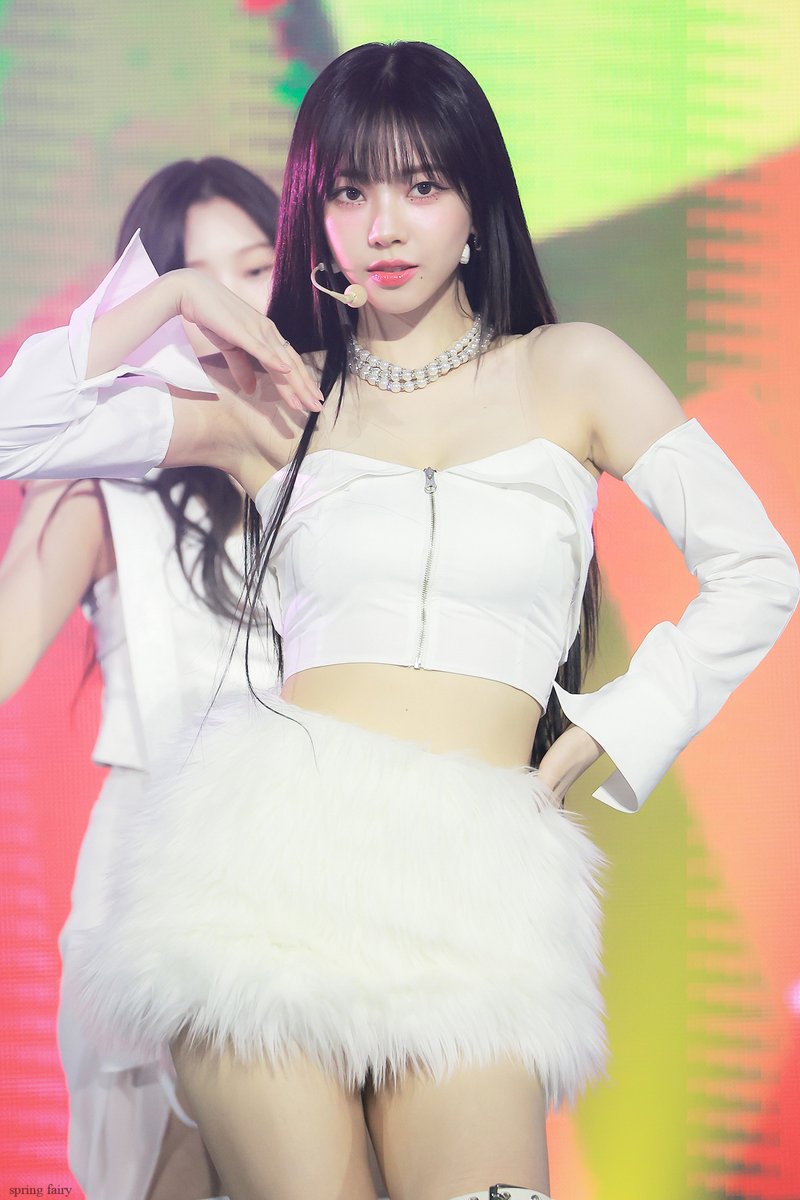 SpringFairy0411's tweet image. 231210
#aespa #에스파 #KARINA #카리나