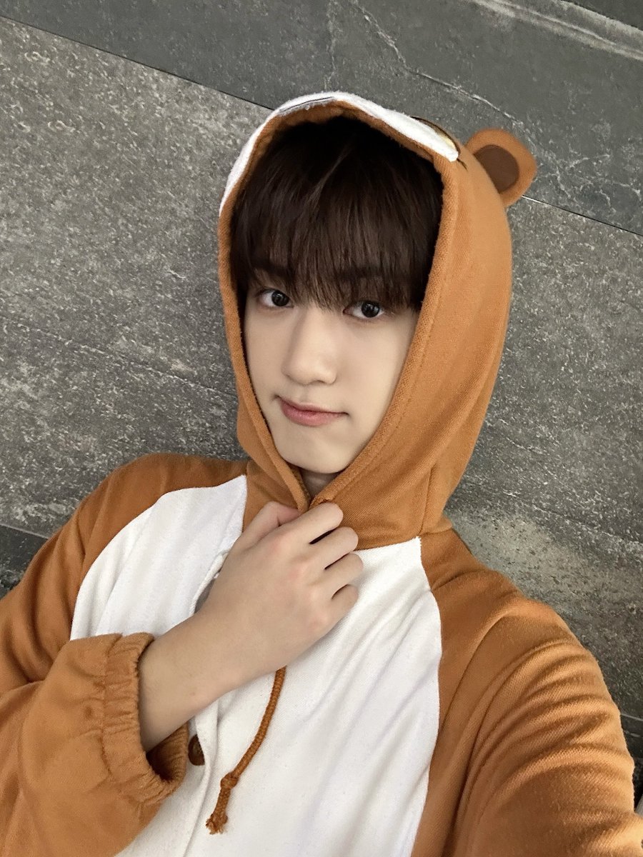 다람쥐 무니🐿🤎

#경문 #KYUNGMUN