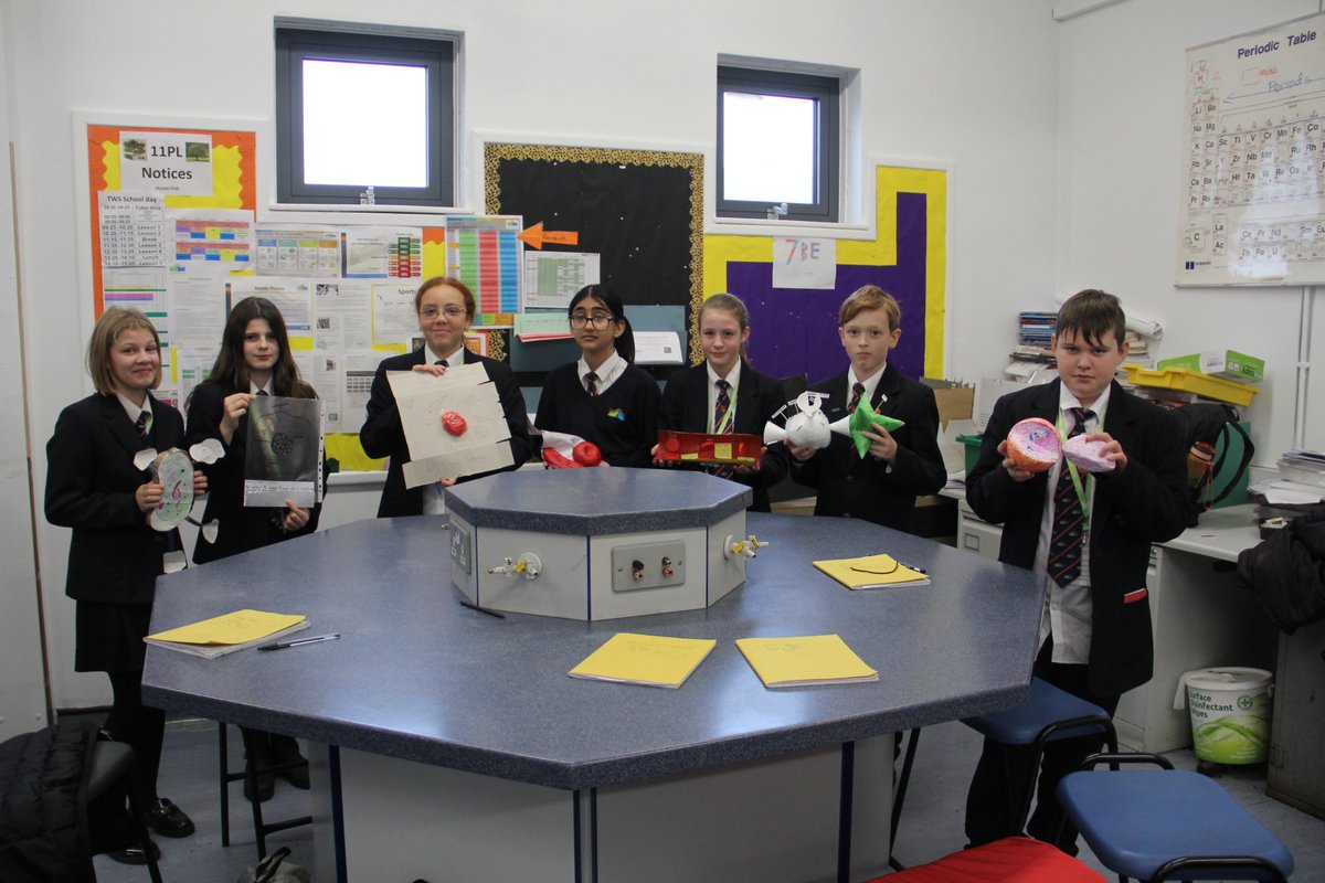 WinstanleySch's tweet image. Super Science Homework
Well done 7BE on some fantastic Science homework on cells. The creativity and knowledge demonstrated was amazing, Mrs Patel was very impressed!
#SuperScience #ScienceHomework #cells #creativelearners