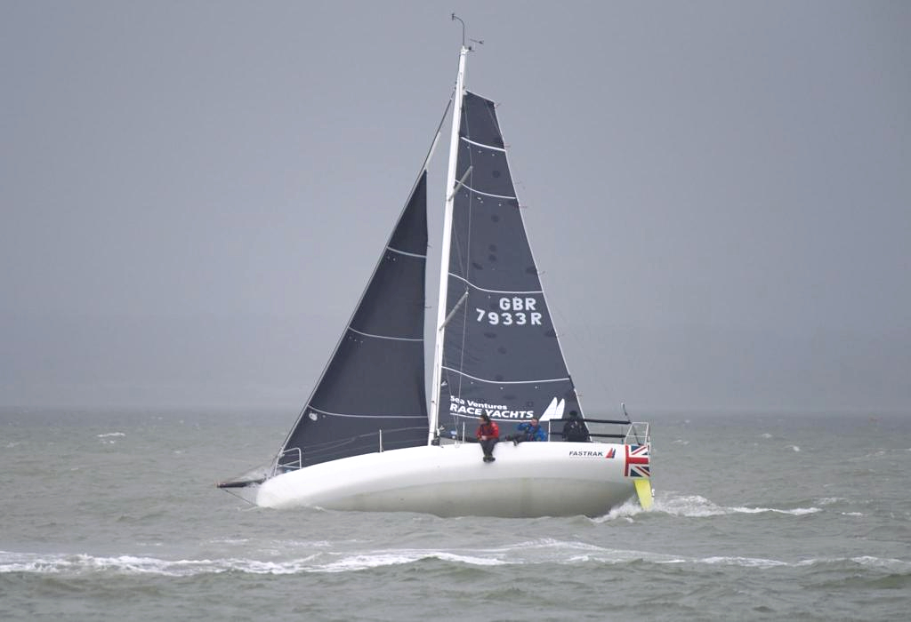 On Saturday we took part in the last day of racing for the <a href="/SeaVenturesUK/">Sea Ventures</a> Super Series...and won🏆

Strong conditions out there reaching 25-30knots of wind but a really good course that sent us around the central/East Solent. Well done to our #GentooYouthProgramme sailors👏🏼