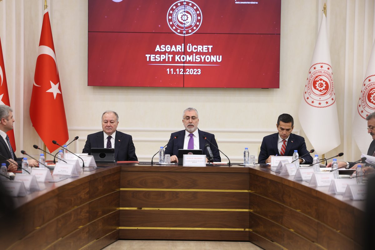 turkiskonf's tweet photo. ASGARİ ÜCRET TESPİT KOMİSYONU İLK TOPLANTISINI GERÇEKLEŞTİRDİ 

https://t.co/xvi5t8yUJW https://t.co/69mTQJub98