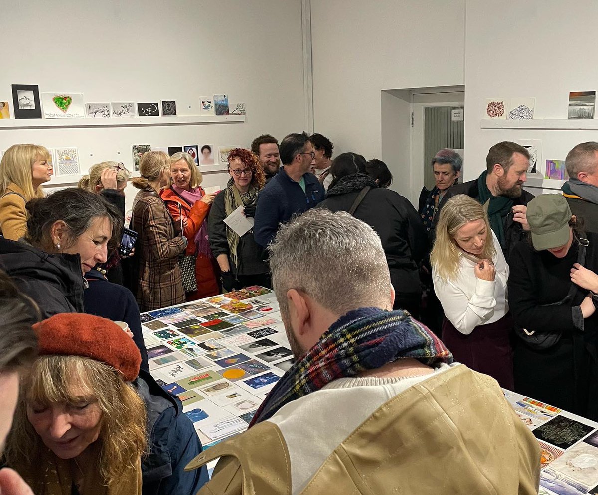 ⭐️€10,000 Raised !⭐️
We are totally overwhelmed with the support for our Postcards for Gaza fundraiser yesterday- Delighted to announce that we have raised over €10,000 for <a href="/MECAForPeace/">MECA</a> .Thank you so much to everyone who donated artwork, money &amp; time to organise 🙏🏻