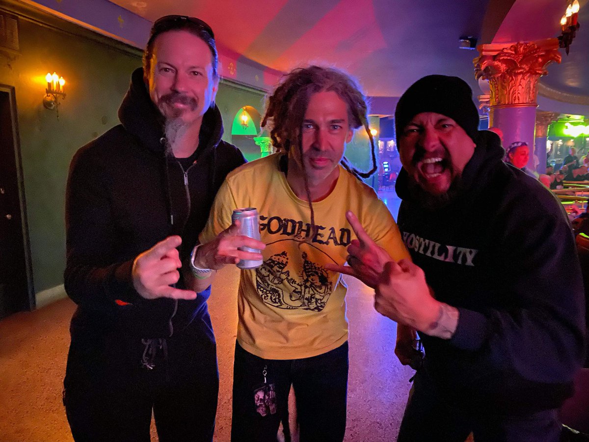 #MondayMemory
At the Milwaukee Metal Fest this past May.  Did a little hangtime with Brian Fair from  Shadows Fall 🤘
@metalmilwaukee