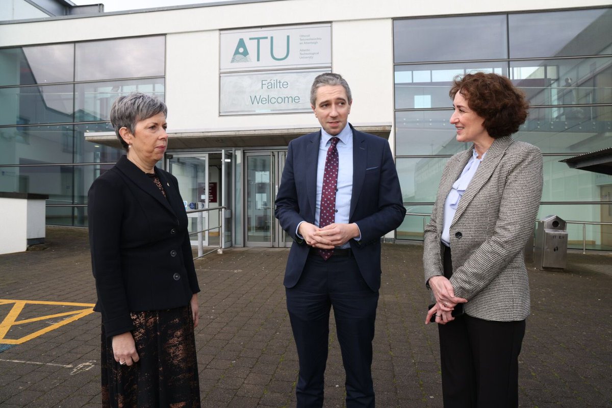 Simon Harris TD (@simonharristd) on Twitter photo Great news for Galway and <a href="/atu_ie/">Atlantic Technological University</a> today!
I have announced the go ahead for a major new project: the Future Living Lab and digital suite in ATU’s Galway campus.
This is a a 4,100 sq. meter building to develop digitally enhanced classrooms and enable online blended learning. 👨🏫💻 Great news for Galway and <a href="/atu_ie/">Atlantic Technological University</a> today!
I have announced the go ahead for a major new project: the Future Living Lab and digital suite in ATU’s Galway campus.
This is a a 4,100 sq. meter building to develop digitally enhanced classrooms and enable online blended learning. 👨🏫💻