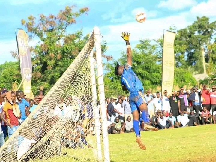 Tooro Province Football Team (@tooroprovince) on Twitter photo Happy birthday to our Screen Protector <a href="/mugolofa/">MUGOLOFA MUTWALIBI πΊπ¬</a>
More years of blessings π Mr. Safe Hands
#EmanziZaTooro Happy birthday to our Screen Protector <a href="/mugolofa/">MUGOLOFA MUTWALIBI πΊπ¬</a>
More years of blessings π Mr. Safe Hands
#EmanziZaTooro