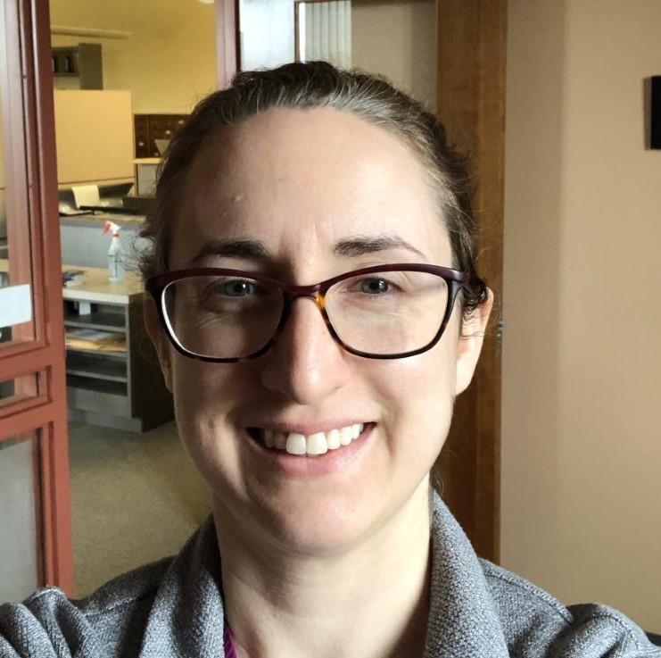 macphaidin_lib's tweet image. Happy Birthday to Heather O’Leary, #MacPhaidinLibrary’s Collection Development Librarian!

Heather shares a birthday with actor Ossie Davis, who appeared in the films Jungle Fever, &amp;amp; Do the Right Thing. Have an Ossie Davis movie marathon!  Borrow these DVDs from the library.