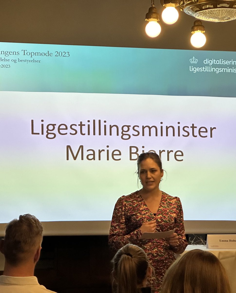 Louise Holck (@louiseholck) on Twitter photo Flot afslutning af <a href="/marie_bjerre/">Marie Bjerre</a> på det første Ligestillingens Topmøde: “Ligestilling mellem mænd og kvinder; vi er der slet slet ikke endnu. Og jeg vil følge udviklingen tæt.”
Det ser vi hos @menneskeret frem til et tæt samarbejde om. #ligetopmøde2023 #dkpol Flot afslutning af <a href="/marie_bjerre/">Marie Bjerre</a> på det første Ligestillingens Topmøde: “Ligestilling mellem mænd og kvinder; vi er der slet slet ikke endnu. Og jeg vil følge udviklingen tæt.”
Det ser vi hos @menneskeret frem til et tæt samarbejde om. #ligetopmøde2023 #dkpol