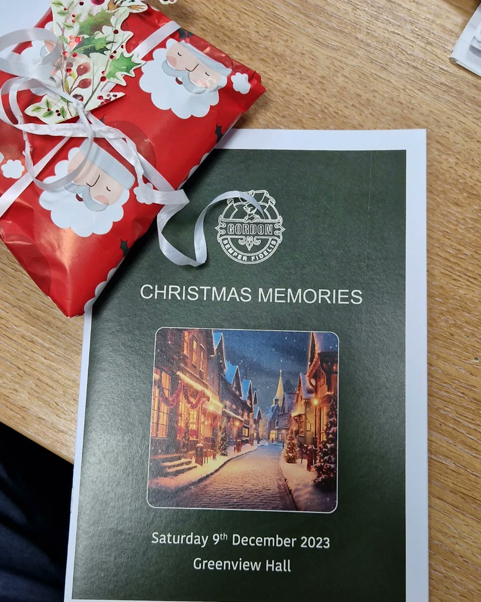 Over the Autumn term, some of our KS4 Drama students have been working with our Acting Coach, Ms Ahmed on a piece based upon true stories from residents at the local Care Home 🏡 

They performed the piece to the residents on Saturday morning alongside some Christmas Hymns 🎄