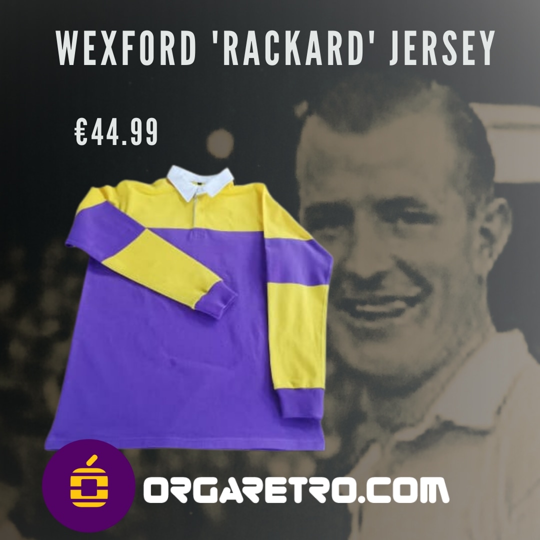 I haven't been down to Wexford too much in the past, mores the pity, but finally got a chance today and got a pic of this majestic statue of a legend while I was there. 50s/60s jersey in stock at the moment..#nickyrackard 🎁 #christmasiscoming #getorganised #lovewexford