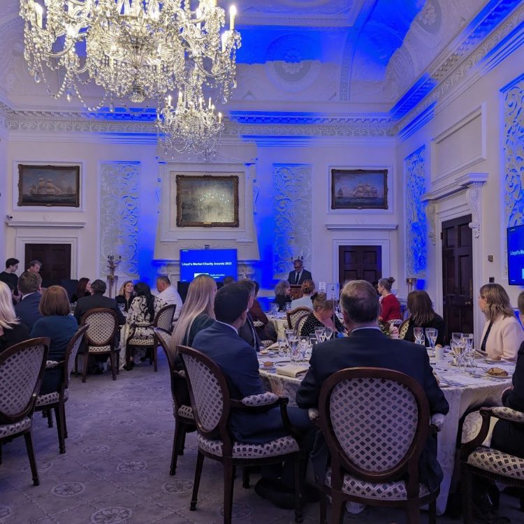 Congratulations and thanks to Brett the fantastic Chair of our Management Committee! He gained a Lloyds Market Charity Award for his volunteering and nominated the Farm to receive a donation towards our youth programme running costs. 👏🏻 #lloydspeople 
lloyds.com/about-lloyds/r…