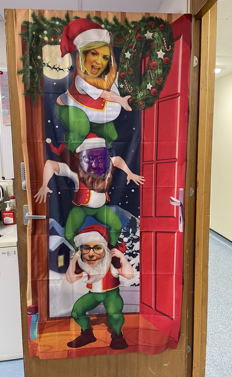Ann-Frances Cullen (@annfrancescull) on Twitter photo Spreading the festive cheer ๐
๐ป not sure about these dodgy looking elves tho ๐ #teamUHM #festivedoors #merrychristmas <a href="/julesdgraham/">julie mcquade</a> <a href="/AlanSommervill1/">Alan Sommerville</a> ๐๐
๐ป Spreading the festive cheer ๐
๐ป not sure about these dodgy looking elves tho ๐ #teamUHM #festivedoors #merrychristmas <a href="/julesdgraham/">julie mcquade</a> <a href="/AlanSommervill1/">Alan Sommerville</a> ๐๐
๐ป