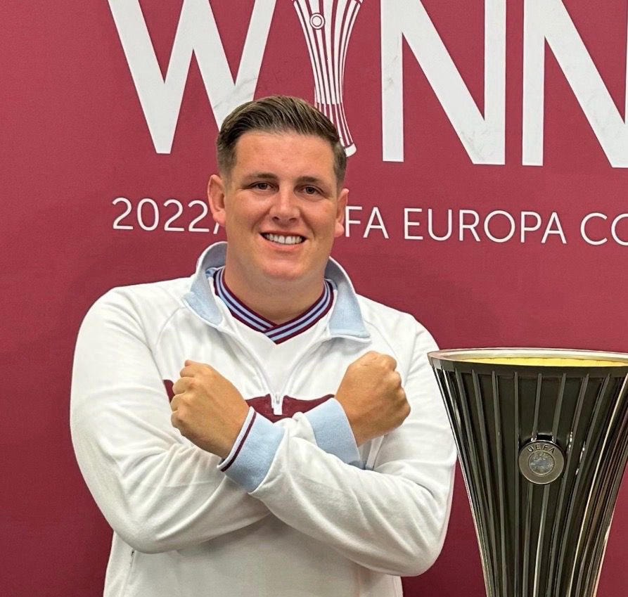 We’d like to introduce our latest Committee Member @JSL1994 STH & formerly SAB representative for youth supporters. Josh Dodd will be ‘taking the reins’ for a majority of our match meet ups ⚒️ #WHUFC #WHUFamily #LGBTQ