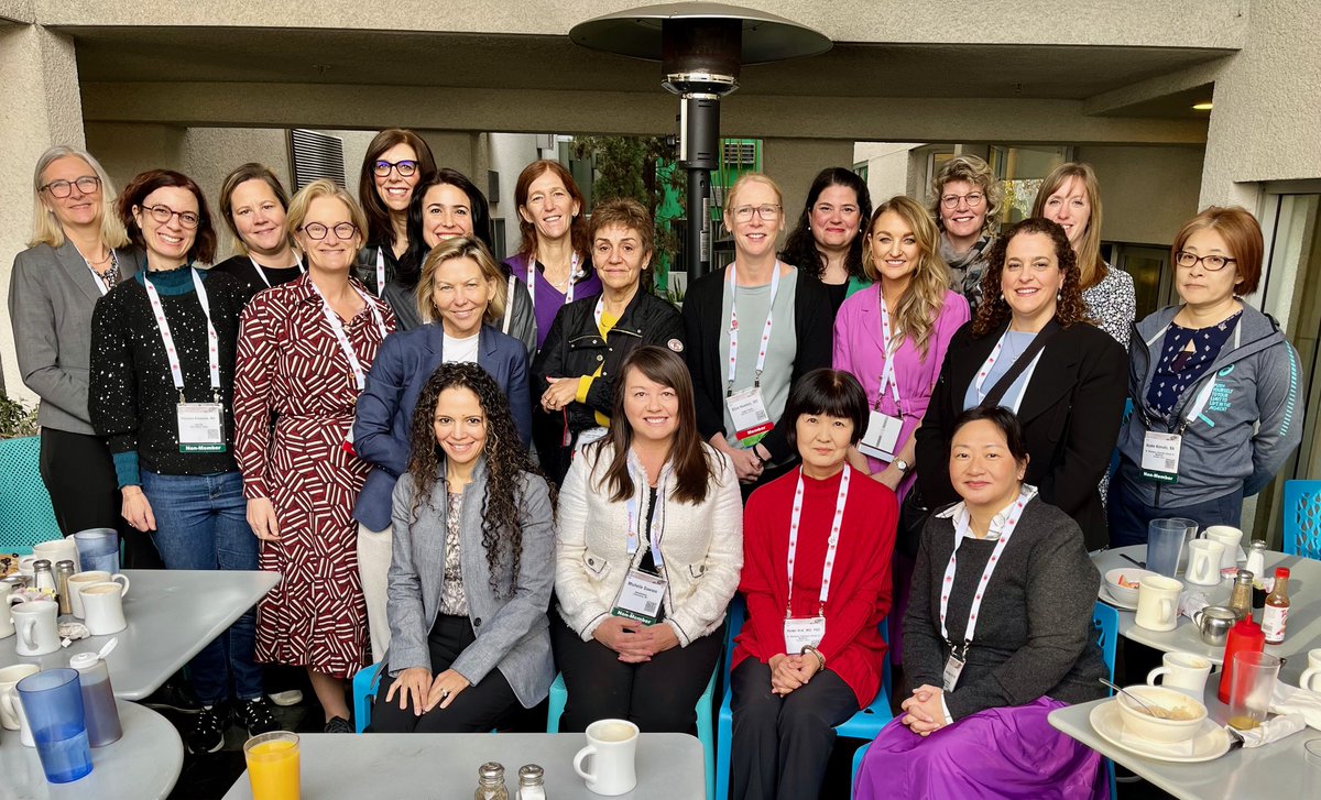 @WomeninLymphoma 🌏 #GlobalAlliance 
Breakfast meeting at #ASH23 #SanDiego 
#networking #genderequity #lymphoma #lymsm 
🇦🇺🇺🇸🇬🇧🇦🇷🇫🇷🇨🇦🇪🇸🇳🇱🇸🇬🇯🇵 @lymphomaOz