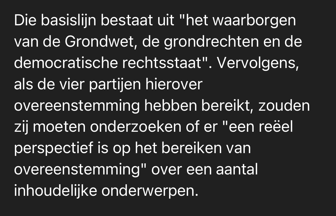 Als vier partijen moeten praten over "het waarborgen van de Grondwet, de grondrechten en de democratische rechtsstaat” betekent dat er gewoon een verkeerde partij aan tafel zit. 
Niet meer, niet minder.