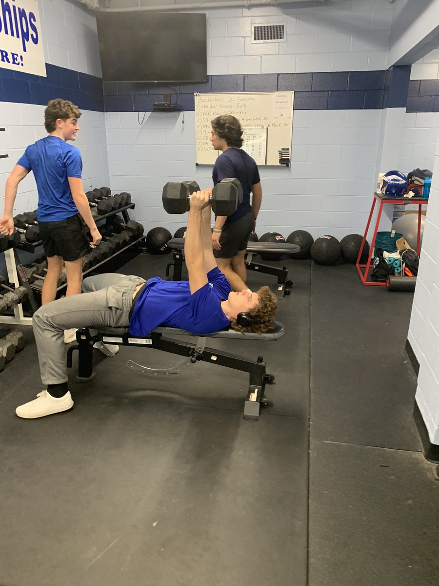 Paul VI Baseball tweet media