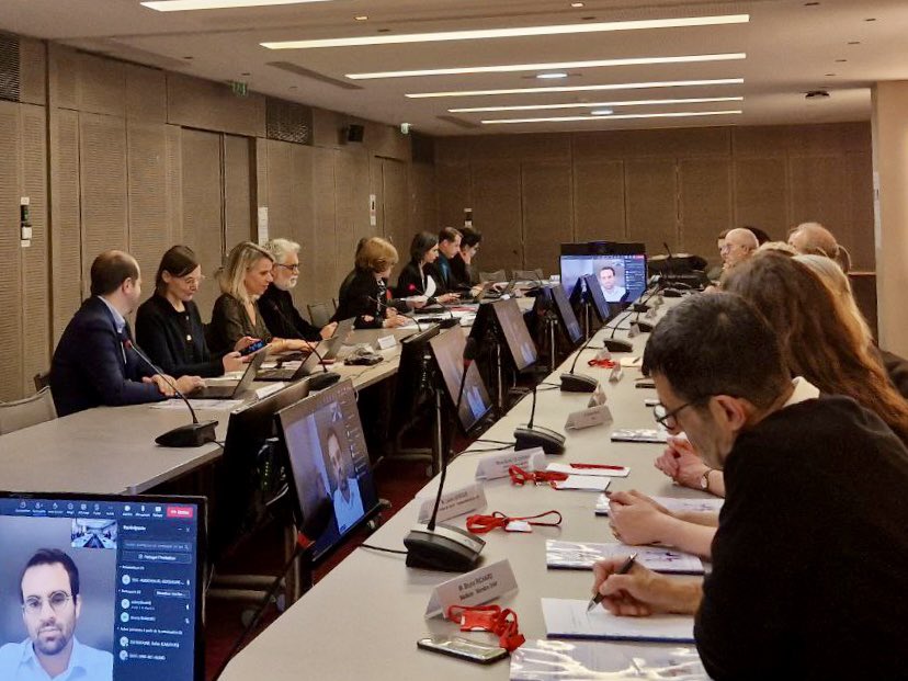Agnès Firmin Le Bodo (@agnesfirmin) on Twitter photo Echanges autour du rapport « Vers un modèle français des soins d’accompagnement » avec <a href="/ChauvinFrm/">franck chauvin</a> et l'ensemble des acteurs y ayant contribué. Un travail précieux pour la suite.
Rendez-vous en janvier pour la stratégie décennale. Echanges autour du rapport « Vers un modèle français des soins d’accompagnement » avec <a href="/ChauvinFrm/">franck chauvin</a> et l'ensemble des acteurs y ayant contribué. Un travail précieux pour la suite.
Rendez-vous en janvier pour la stratégie décennale.