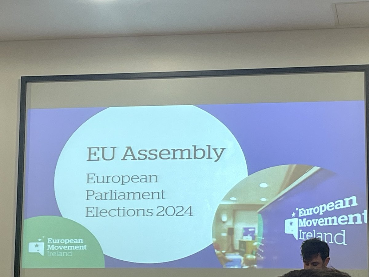 Great evening @emireland’s EU Assembly where we spoke of how to bring young people closer to EU institutions, Northern Ireland and more! Ahead of the 🇪🇺 elections.