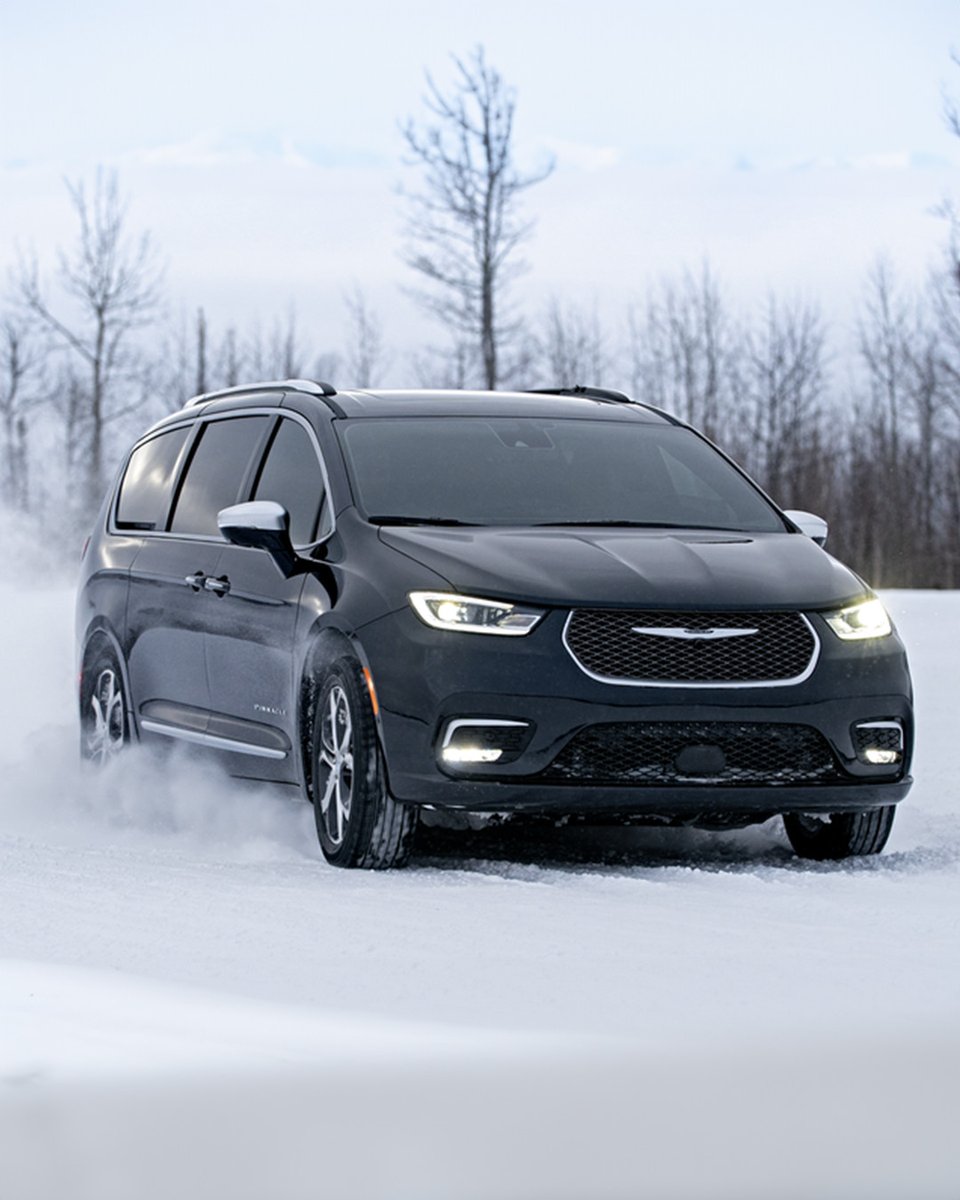 Vive el poder y la elegancia en cada estación. #ChryslerPacifica