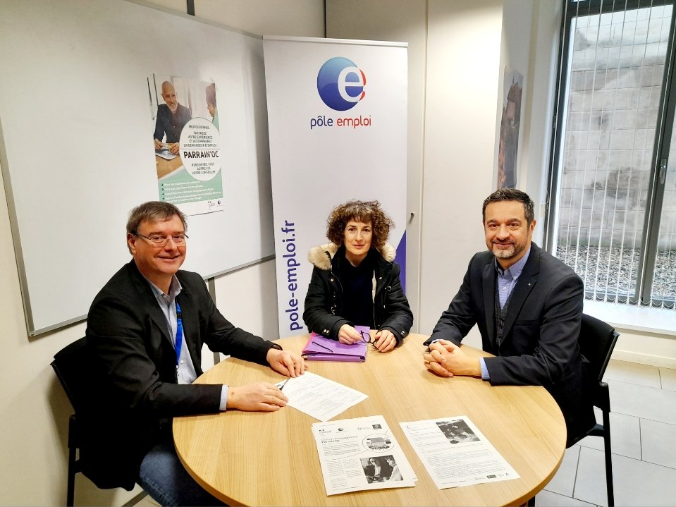 #poleemploi #cahors au rendez vous du parrainage en ce début  de semaine avec 2 conventions #parrainOc signées ce matin Avec #actionlogement et #kalapka pour 👍1 jeune et 👍1 senior 
👏aux équipes pour leur efficacité.
<a href="/JalbertOlivier/">JALBERT</a> <a href="/gerald_capel/">Gerald CAPEL</a>