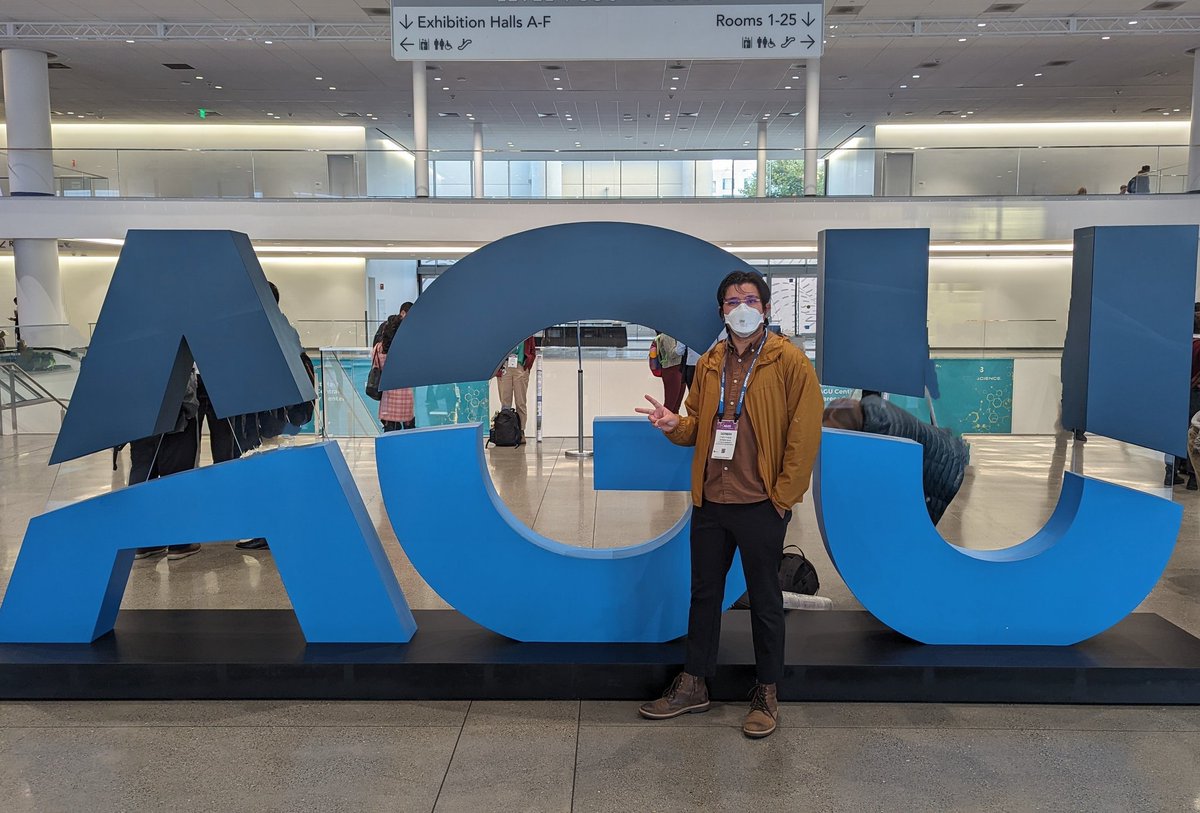 Officially attending my first #AGU2023! If you are around today and are interested in wetland soil salinity, stop by my poster during the morning session!
