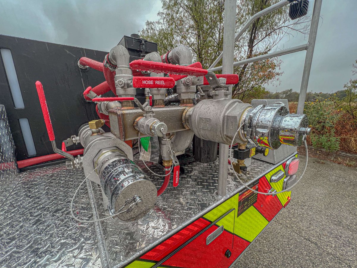 Skeeter Emergency Vehicles tweet media