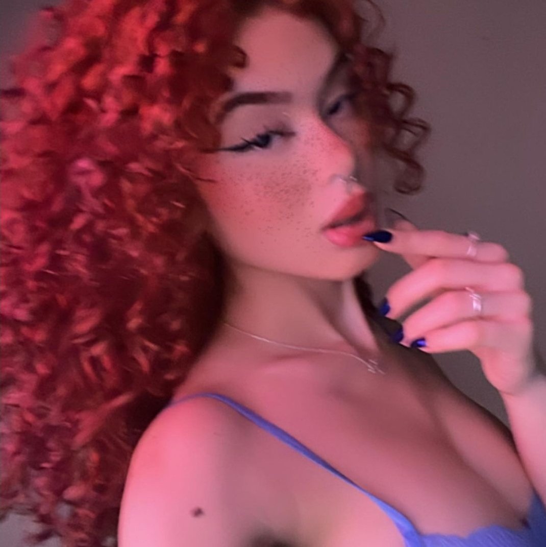 ㅤㅤㅤㅤㅤㅤㅤShe's my collar .