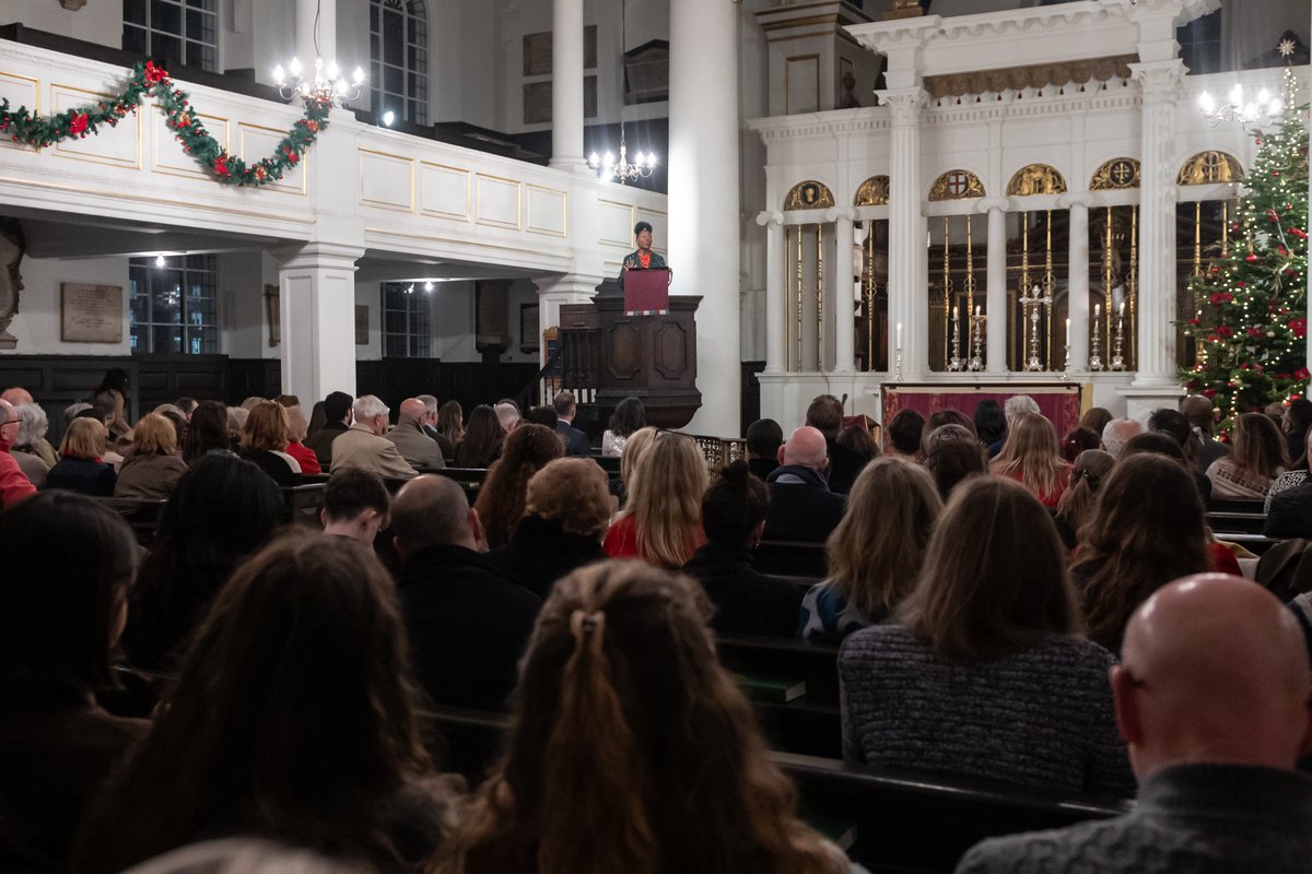 The Chain of Hope Christmas Carol Concert. What a wonderful evening celebrating the work of mending little hearts for children with heart disease. Thanks to everyone who supported last Thursday with readings and songs. @PaulCBrunson @FloellaBenjamin @joannaforest #Chainofhope