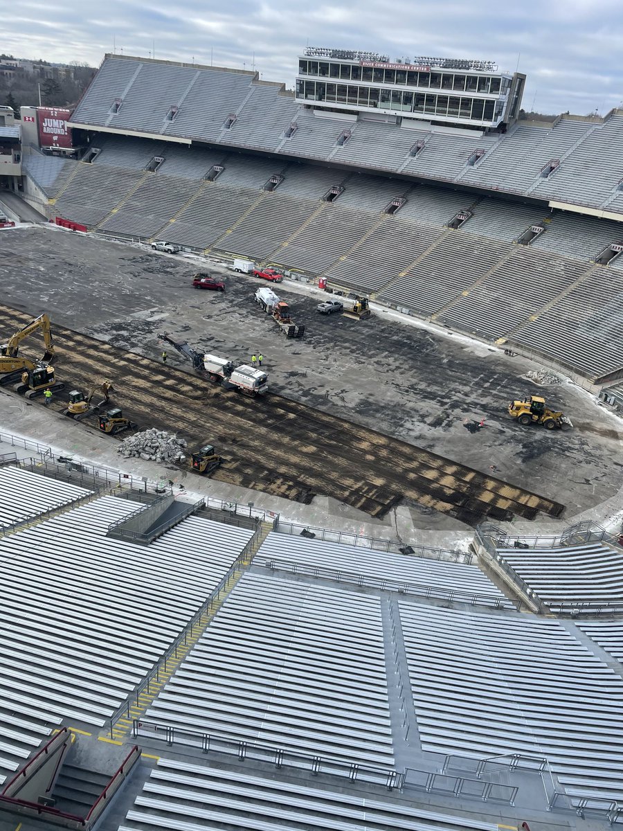 🟥⬜️ They don’t waste anytime around here!!! Making progress in the stadium already! #BadgerNation