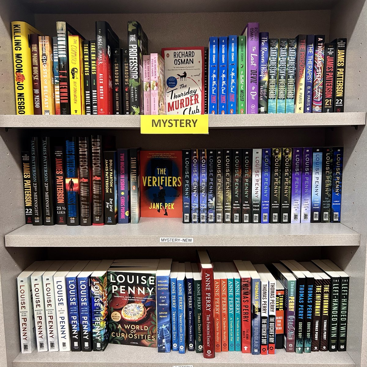 Happy #MondayMystery! 📚
#indiebookstore #shoplocal #tucson #bookworm #booklover #shelfie #mysterynovel