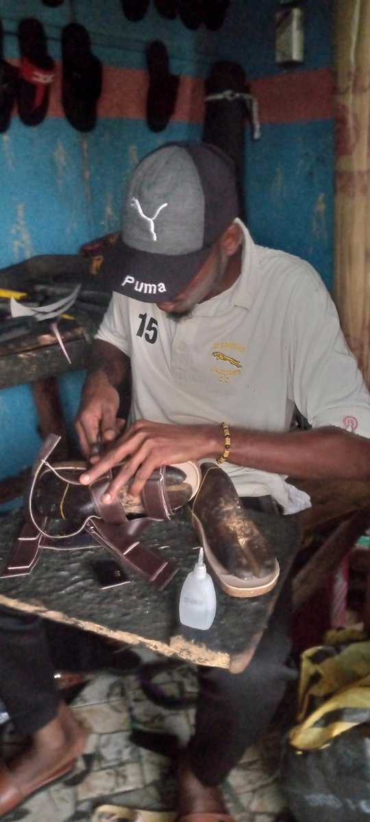 GoodPikins's tweet image. I make Palm Slippers,Sandals,mules or half shoe!
Check media for more.