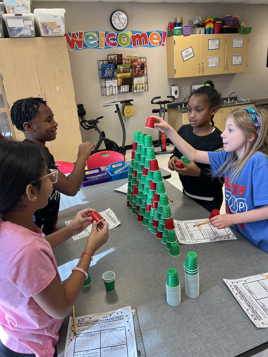 Xmas tree cup stacking STEM challenge <a href="/BeatysBusyBees/">Lauren Beaty</a>