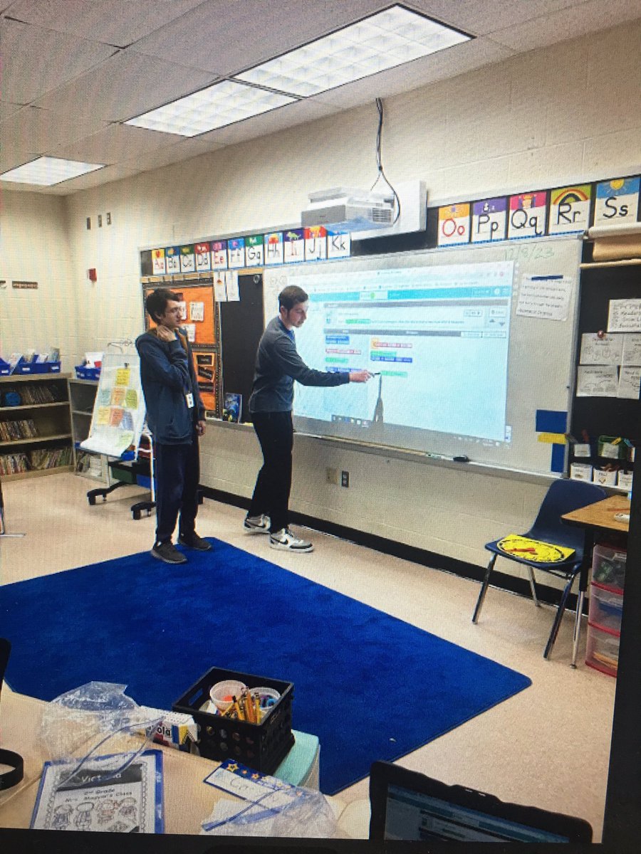 Mrs Kinsey’s HS Business class coding and programming taught 1st & 2nd graders coding at PVE Friday Dec 8. The students created dance animations w/code, & responses to timed events. Exceptional collaboration by HS and PVE. Thank you Mrs Kinsey. # fblapv @PVBEARSHS @pvsdsuper