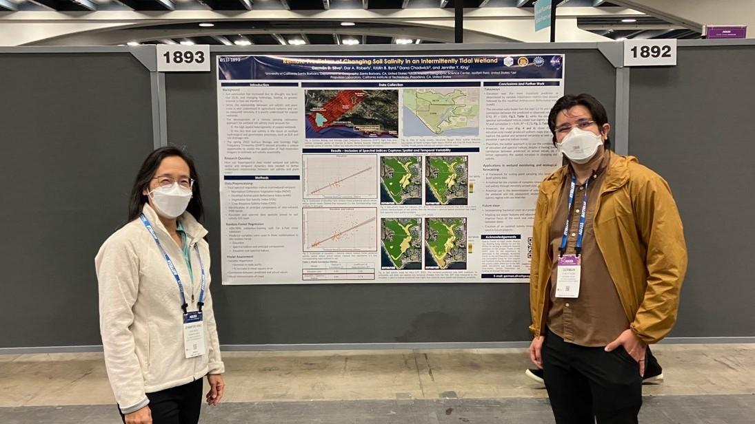 Exploring the poster hall this morning at #AGU2023? Stop on by board 1893 to hear about the first chapter of my dissertation.  #wetlands #science