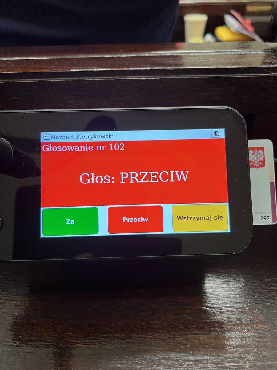 Norbert Pietrykowski (@npietrykowski50) on Twitter photo Rząd <a href="/MorawieckiM/">Mateusz Morawiecki</a> bez wotum zaufania - to koniec 🇵🇱 PiS. Teraz debatujemy nad kandydaturą <a href="/donaldtusk/">Donald Tusk</a> na premiera. I słuchamy kłamstw <a href="/mblaszczak/">Mariusz Błaszczak</a> - opowieści o 🇩🇪, wspominek sprzed 10 lat, ataków personalnych. Czas wreszcie zająć się robotą, do której zobowiązali nas wyborcy ✊ Rząd <a href="/MorawieckiM/">Mateusz Morawiecki</a> bez wotum zaufania - to koniec 🇵🇱 PiS. Teraz debatujemy nad kandydaturą <a href="/donaldtusk/">Donald Tusk</a> na premiera. I słuchamy kłamstw <a href="/mblaszczak/">Mariusz Błaszczak</a> - opowieści o 🇩🇪, wspominek sprzed 10 lat, ataków personalnych. Czas wreszcie zająć się robotą, do której zobowiązali nas wyborcy ✊