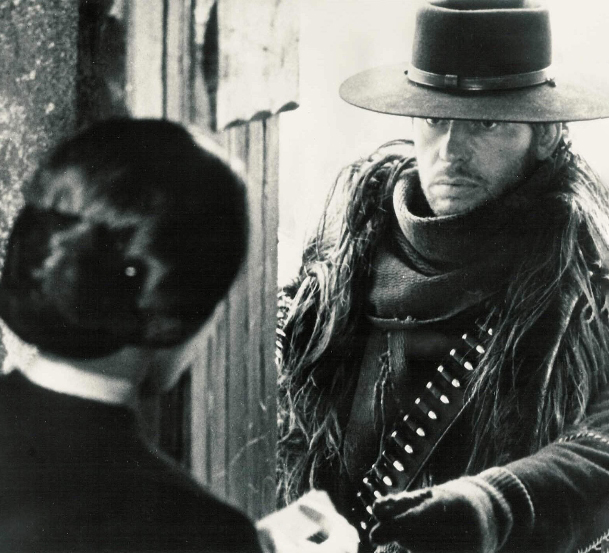 Born on this day 1930, French actor Jean-Louis Trintignant, seen here playing the part of Gordon (Silence) in 'The Great Silence' (1968)

#botd #birthday #jeanlouistrintignant #french #actor #sergiocorbucci #spaghettiwestern #westernmovie #italianwestern #eurowestern