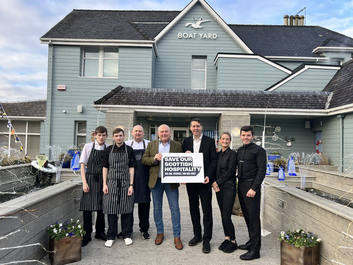 Today we met with <a href="/NeilBibby/">Neil Bibby 🇺🇦</a> at the beautiful Boat Yard to discuss issues around hospitality &amp; the absolute necessity for <a href="/ShonaRobison/">Shona Robison MSP</a> to deliver on the 75% rates discount for hospitality in line with England. This is about jobs, local venues and having the ability to grow #SHG