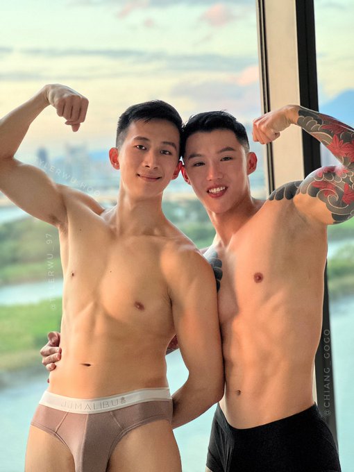 Comment daddy if you want to see the video 😜 @chiang_gogo  @tylerwuhoo https://t.co/HFHKg1Xk9c<a class="tags" target="_blank" title="On Twitter" href="/?out=eyJ0eXAiOiJKV1QiLCJhbGciOiJIUzUxMiJ9.eyJpYXQiOjE3MjA3NjQ1NjcsImlzcyI6InR3cG9ybnN0YXJzLmNvbSIsIm5iZiI6MTcyMDc2NDU2NywiZXhwIjoxNzUyMzAwNTY3LCJyZWRpcmVjdF91cmwiOiJodHRwczovL3R3aXR0ZXIuY29tL2NoaWFuZ19nb2dvIn0.FaR3WLHxeUgB57DD0eNUp31ObmHoxxGD8RxF2ZDqAf4d1X3BV1Owdd7H2Sy5CPjaXVwTpyhNj4V985xaDejFnQ">@chiang_gogo</a><a href="/tag/foreskin"class="tags"><span>#foreskin</span></a><a href="/tag/circumcised"class="tags"><span>#circumcised</span></a>