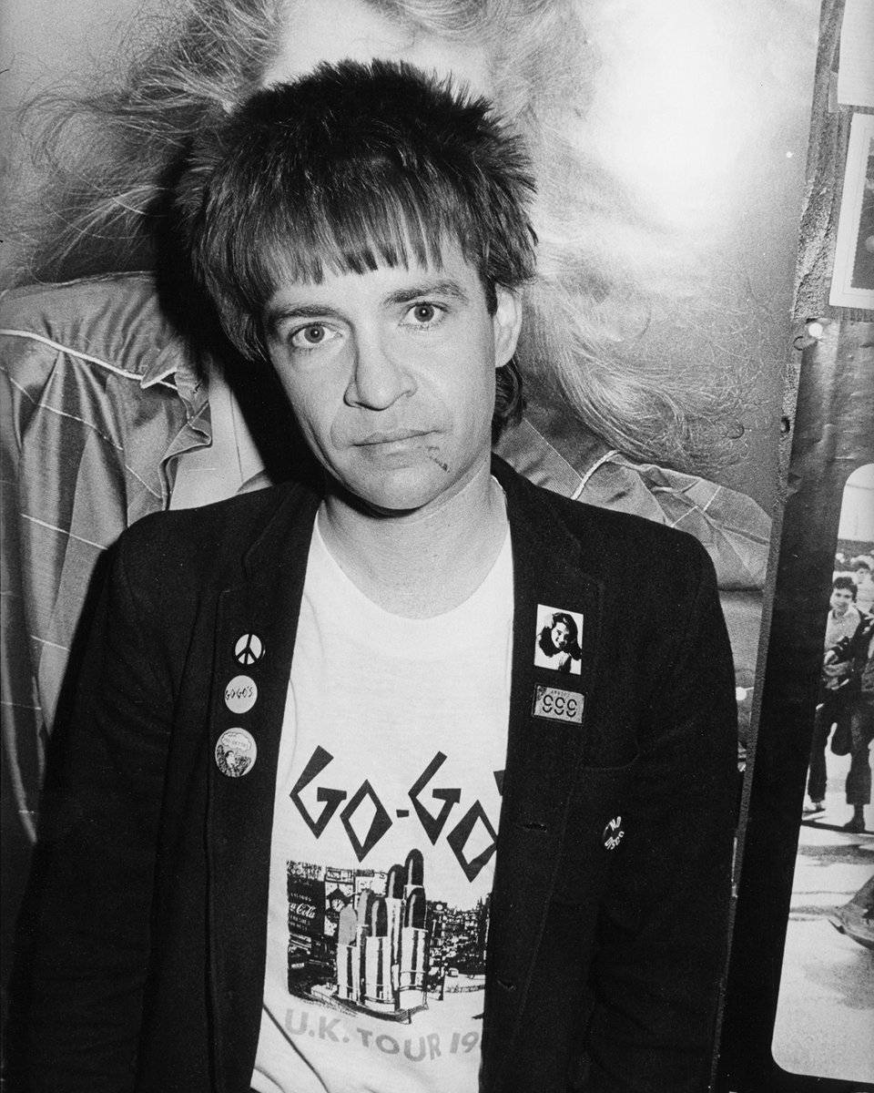 EXCLUSIVE: Go-Go’s founding guitarist Jane Wiedlin and four other women have accused influential rock DJ Rodney Bingenheimer of sexually abusing them when they were minors in the 1970s and 1980s.

🔗 rollingstone.com/music/music-fe…