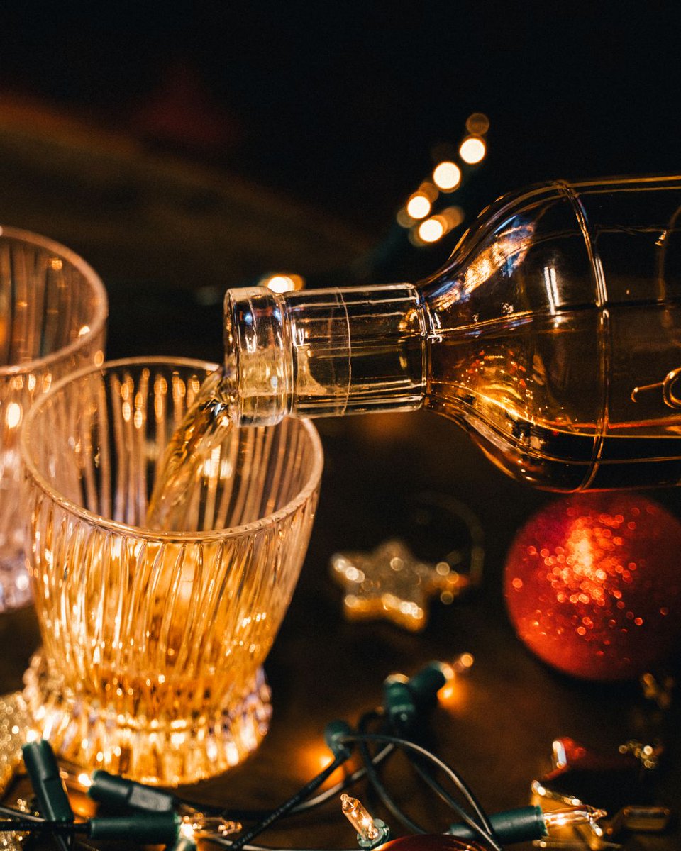 🎄For gifting, hosting or keeping (we won't tell).

Shop for the holidays on our site
coachbuiltwhisky.com