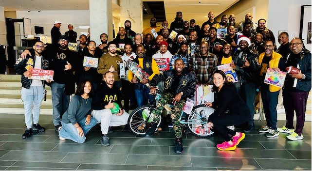 DCCFSA's tweet photo. Thank you to @DCAlphas who visited us for the 12th year in a row & helped donate numerous Christmas gifts for our children. We now have gifts for all of our children and even some extra to share. We are incredibly grateful for our amazing community. #DCAlphas https://t.co/RFB4RjWLRt